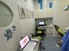 -岳辰齿科(浦东长泰店)