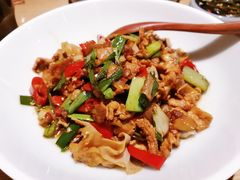 辣椒炒肉-湘间田舍(北仑银泰店)