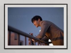 -雪中彩影婚纱摄影·微光艺术中心