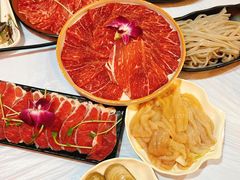 -鲜入围煮花胶鸡海鲜火锅