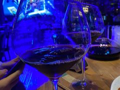 -临界音乐酒馆·小龙虾·江湖菜(华熙LIVE·鱼洞店)