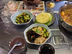 -马路牙子烧烤音乐酒馆(望京店)