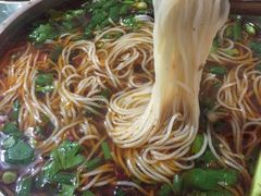 -胡记牛杂粉