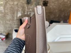 -聚云奢二手奢侈品黄金手表包包回收·中古店(三里屯总店)
