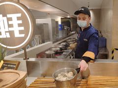 -享遇.锅姥姥牛排海鲜自助(小寨店)