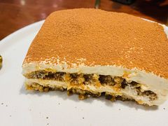 -芭莉与彩虹西餐厅(成都合生汇店)