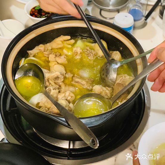 凤仙椰香·椰子鸡