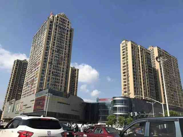 星隆国际广场-"今天开业的新商场,位于湖南路和江东大道交.