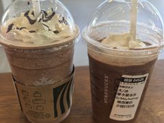 -星巴克(北新泾店)