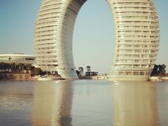 -湖州太湖旅游度假区-月亮广场