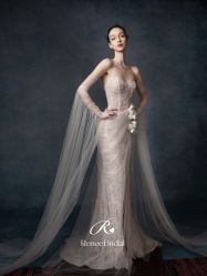 点击看大图 -Renee芮亦婚纱