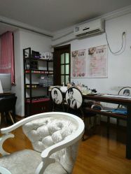 -杉惠素颜美妆皮肤管理中心