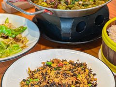 -莲餐厅·湖北菜·藕汤是头牌(愚园路店)