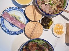 -镇南锅盖面馆(解放路店)