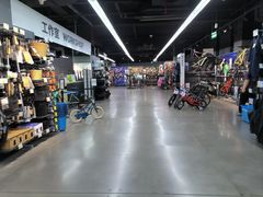 -迪卡侬(西三旗店)
