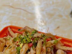无骨鸡爪-广味炭炉鸡煲(宝业路分店)