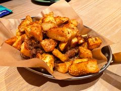 -耶里夏丽·丝路国际·新疆餐厅(浦东区东方路店)