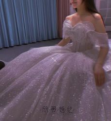 -欣薇婚纱(新源乐汇城店)