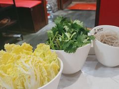 -鲁员外地锅鸡地锅鱼(古墩路店)