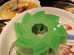 -大头虾越式风味餐厅(光明广场店)