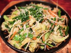 牛肠炒蔬菜-九州酒场ひこぞう(1号店)