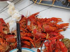 -东北酱骨饺子铁锅炖(万达总店)
