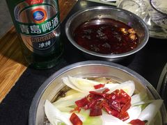 -地锅公社·现炒地锅鸡·地锅鱼·夜宵(罗锦路店)