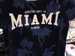 -H&M(华润万象城店)