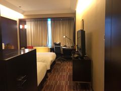 -上海龙之梦万丽酒店