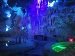 -泉城欧乐堡戏水湾艺术养生温泉