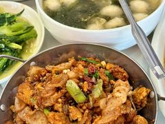 -丹水桥地锅鱼·翘嘴鲌·地方特色全鱼宴(丹江口大坝店)