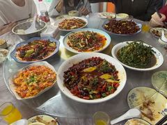 -洪霞餐馆
