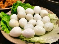 鹌鹑蛋-茅草房·河畔园林火锅