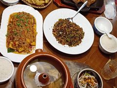 -雀舞云南菜(天津天河城购物中心店)