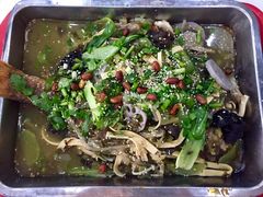 酸菜烤鱼-北大学一食堂