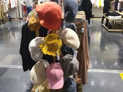 -URBAN REVIVO(济南世茂广场店)