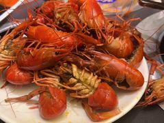 -钱小奴海鲜自助黑金店(杭州滨江龙湖店)