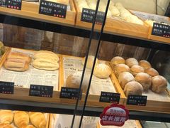 -啊噗吐呦现场烘焙(麦凯乐店)