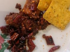 -王婆乔鲜鱼自助火锅(蜀汉路店)