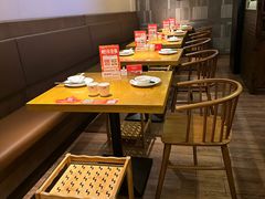 -爱碗亭·鲜炒湖南菜(壹城中心店)