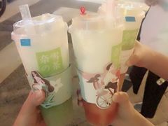 -奈雪的茶(市百一店)