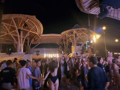 -FINNS Beach Club