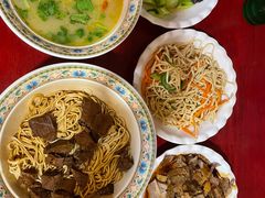 -金杨拉面王小吃面馆·牛三宝面·红烧牛肉粉
