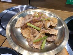 -猪啊牛呀羊啊铜盘烤肉(正大广场店)