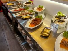 -怡人怡口牛排海鲜自助(飞龙大厦店)