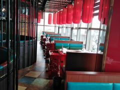 卡座-前门·鲜肉火锅(长风店)