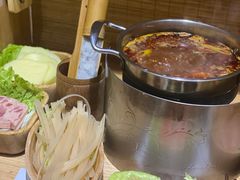 -独食火锅·半米屋台(直营总店)