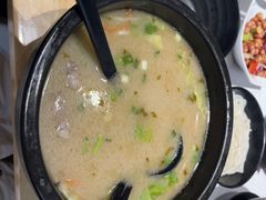 -鸡汤过桥·过桥米线