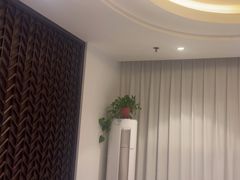 -梅花香里大酒店(郁金香路店)