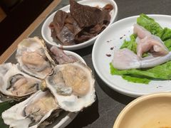 -牛YO寿喜烧·铁板烧和牛火锅自助(市府恒隆店)